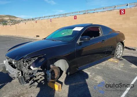 2013 Infiniti Ipl G z USA, uszkodzony, nr VIN JN1CV6EK9DM900053